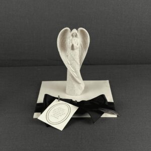 ÁNGEL RESINA COLOR NATURAL GRANDE