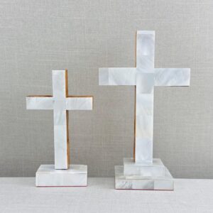 CRUZ SENCILLA DE MADRE PERLA DE TIERRA SANTA